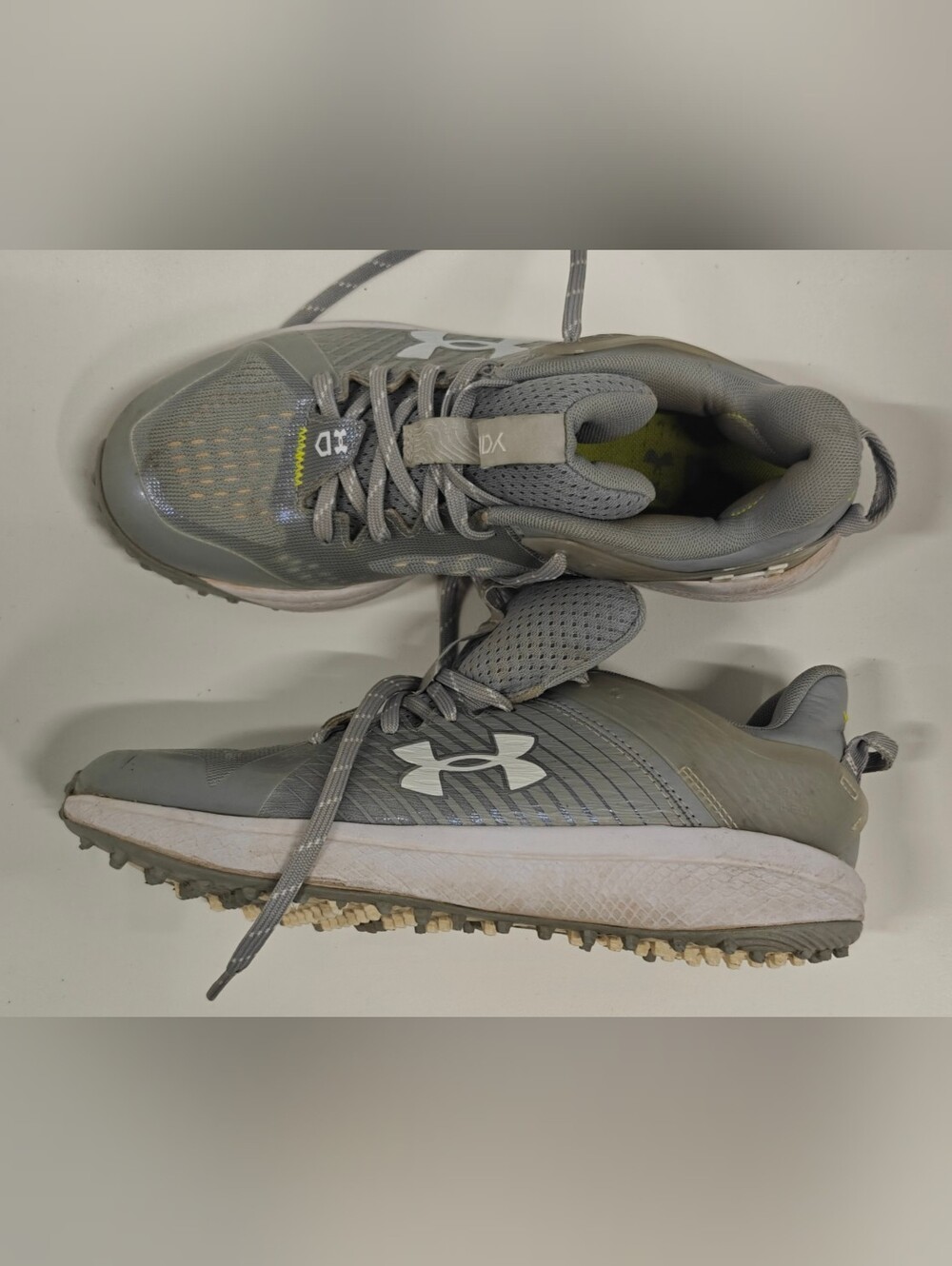 Under Armour UA Yard Turf Men’s 7.5 Grey Baseball Turf Shoes 3025593-102